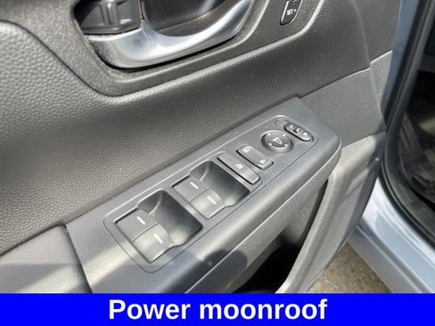 Used 2025 Honda CR-V Sport-L image 11