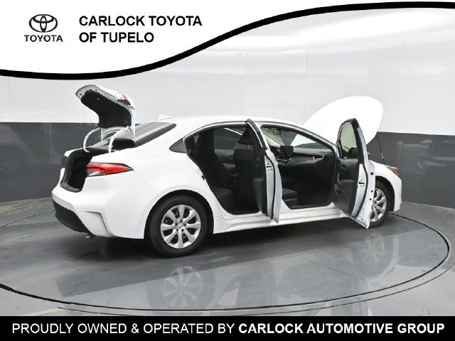 Used 2024 Toyota Corolla LE FWD image 46