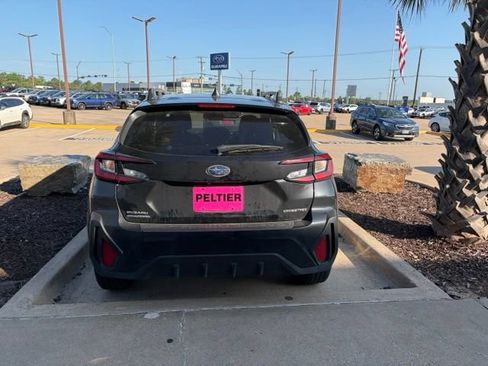 Used 2024 Subaru Crosstrek 2.0i Premium AWD/4WD image 15