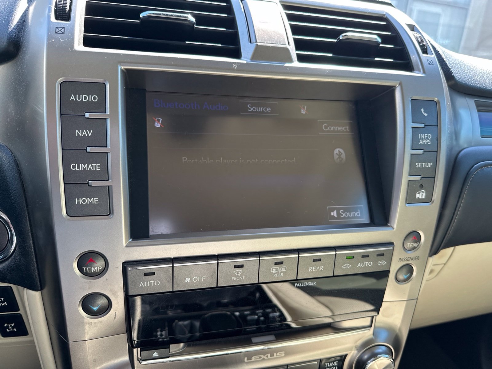 Used 2021 Lexus GX 460 Premium w/ Premium Package AWD/4WD image 17