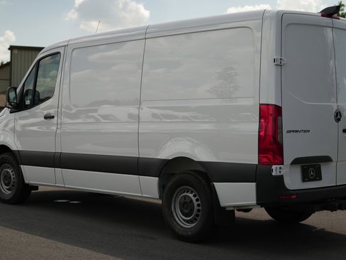 New 2025 Mercedes-Benz Sprinter 2500 image 5