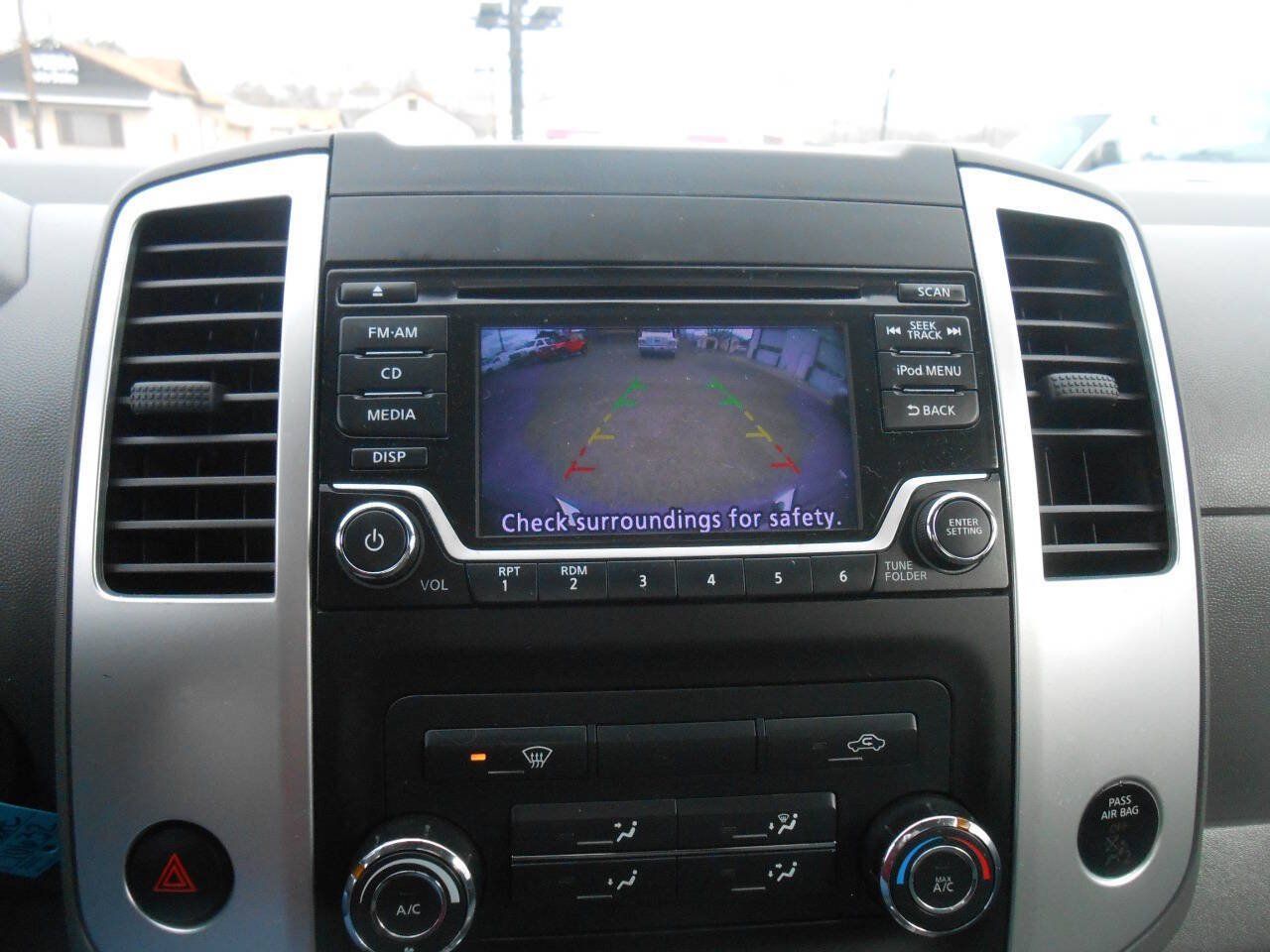 Used 2018 Nissan Frontier S RWD image 12