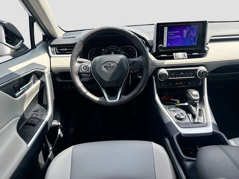 Used 2025 Toyota RAV4 XLE Premium w/ Weather Package AWD/4WD image 23