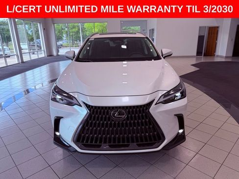 Used 2024 Lexus NX 250 FWD image 2