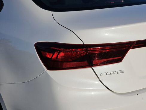 Used 2023 Kia Forte LXS image 35