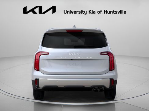 New 2025 Kia Telluride S image 6