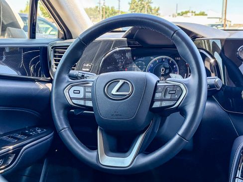 Used 2024 Lexus NX 250 FWD image 14