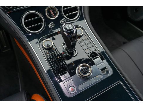 Used 2024 Bentley Continental GT Speed image 41