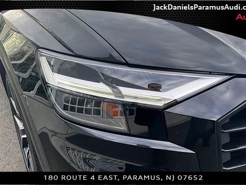 Used 2022 Audi SQ8 Premium Plus w/ Black Optic Package image 28