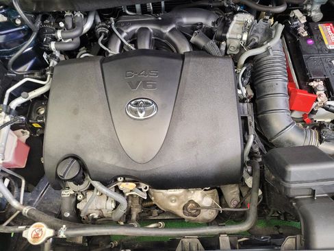 Used 2020 Toyota Highlander Limited AWD/4WD image 30