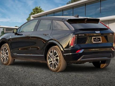 New 2026 Cadillac Optiq Sport 1 image 6