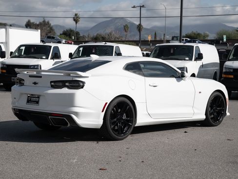 Used 2020 Chevrolet Camaro SS image 4