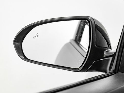 Used 2020 Hyundai Elantra Value Edition image 37