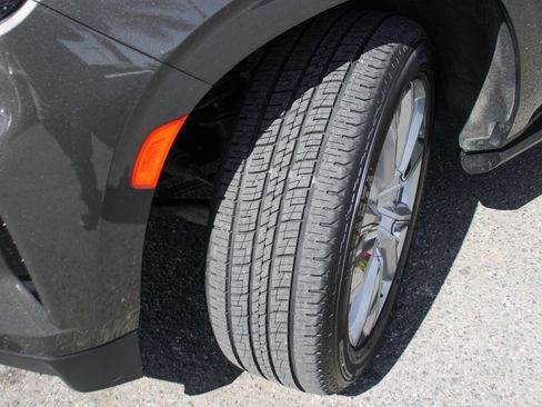 Used 2021 Chevrolet Suburban High Country w/ Premium Package image 51