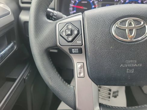 Used 2018 Toyota 4Runner Limited RWD image 30