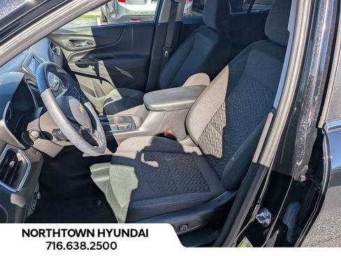 Used 2024 Chevrolet Equinox LT image 8