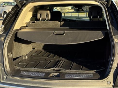 Used 2019 Cadillac XT5 Luxury image 31