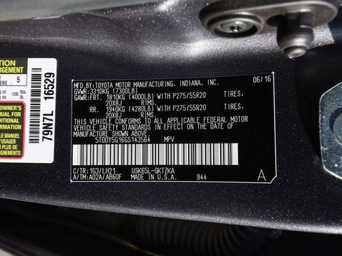 Used 2016 Toyota Sequoia Platinum image 69