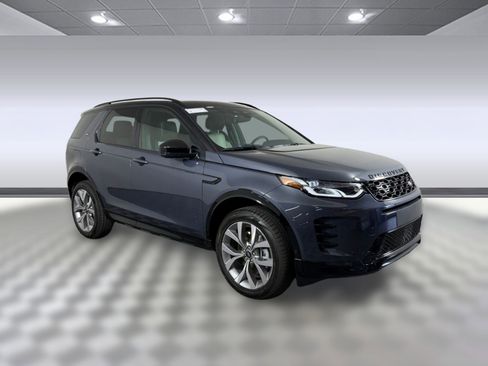 New 2026 Land Rover Discovery Sport Landmark image 7