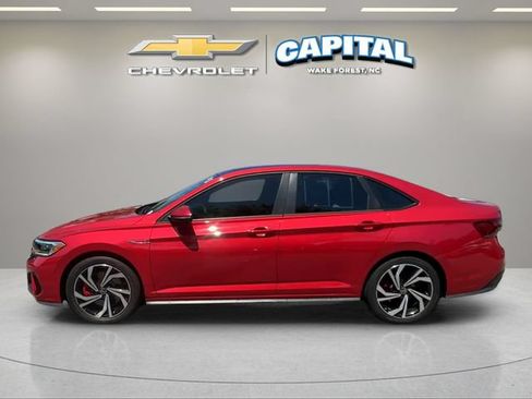 Used 2023 Volkswagen Jetta GLI Autobahn FWD image 2