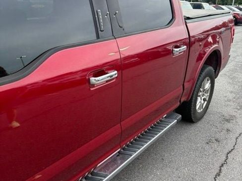 Used 2015 Ford F150 Lariat AWD/4WD image 10