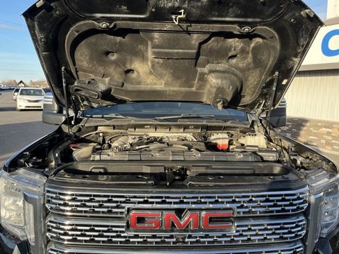 Used 2022 GMC Sierra 3500 Denali w/ Denali Ultimate Package image 23