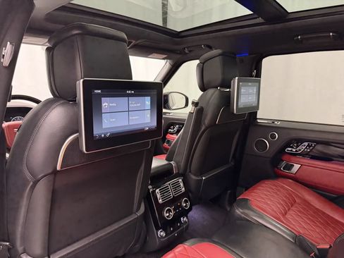 Used 2018 Land Rover Range Rover SV Autobiography Dynamic AWD/4WD image 9