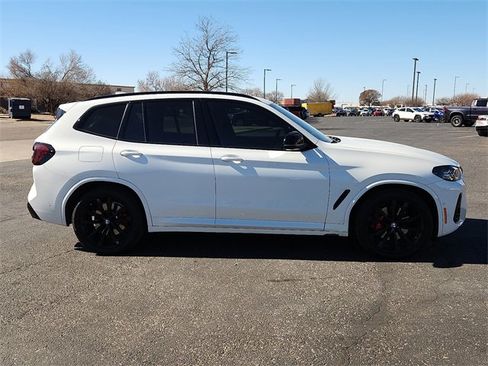 Used 2022 BMW X3 M40i w/ Premium Package image 5