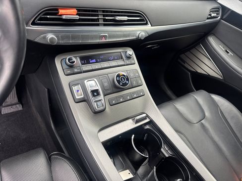 Used 2021 Hyundai Palisade Limited image 30