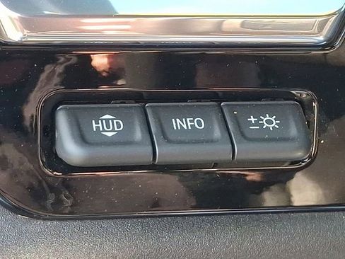 Used 2024 Chevrolet Silverado 2500 High Country w/ High Country Premium Package AWD/4WD image 25