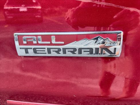 Certified 2018 GMC Sierra 1500 SLT AWD/4WD image 32