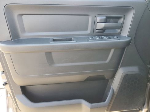 Used 2014 RAM 1500 Express AWD/4WD image 20