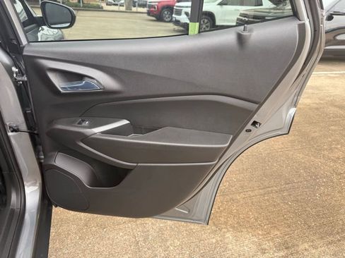 New 2026 Chevrolet Trax RS w/ Sunroof Package image 40