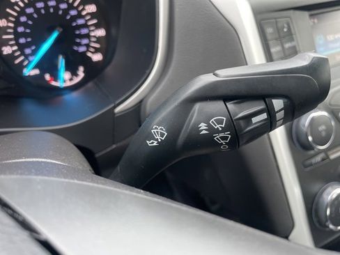 Used 2015 Ford Fusion SE image 22