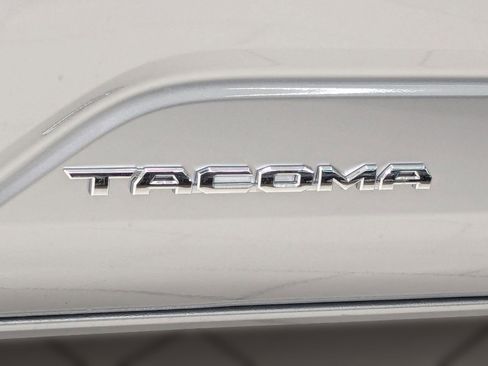 New 2025 Toyota Tacoma SR image 34
