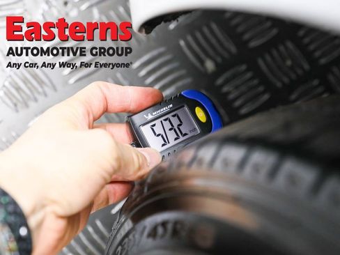 Used 2019 Tesla Model 3 Long Range image 23