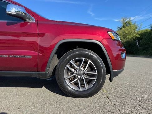 Certified 2021 Jeep Grand Cherokee Limited image 9