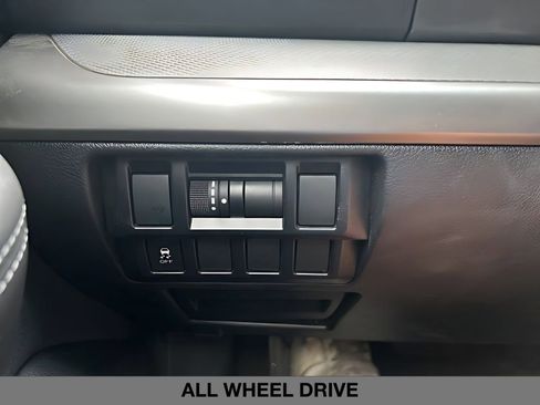 Used 2018 Subaru Outback 2.5i Premium image 26