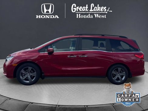 Used 2024 Honda Odyssey EX image 2