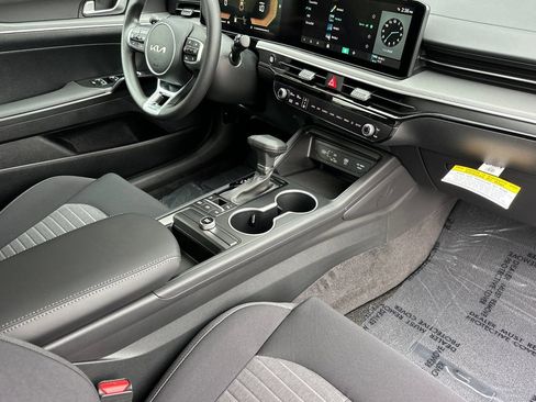 New 2026 Kia K5 LXS image 11