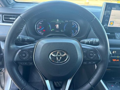 Used 2020 Toyota RAV4 XSE AWD/4WD image 14