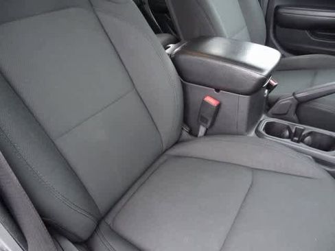 Used 2019 Jeep Wrangler Unlimited Sport image 25