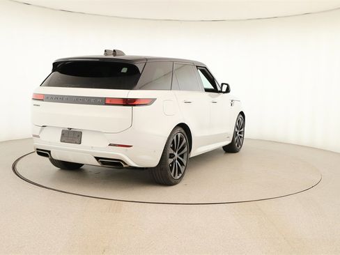 Used 2024 Land Rover Range Rover Sport Autobiography image 5