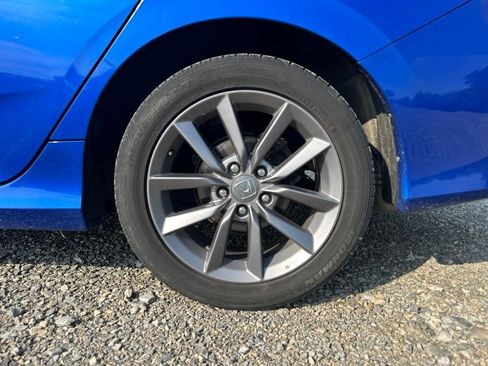 Used 2019 Honda Civic EX image 7