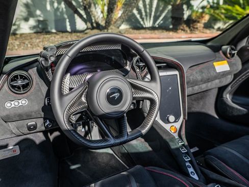 New 2026 McLaren 750S Spider image 9