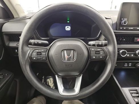 Used 2023 Honda CR-V EX image 18