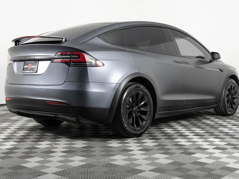 Used 2019 Tesla Model X 75D image 8