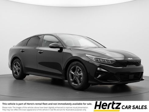 Used 2025 Kia K4 LXS image 1