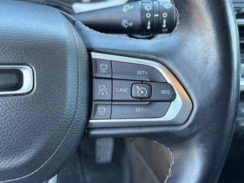 Used 2022 Jeep Compass Limited image 33