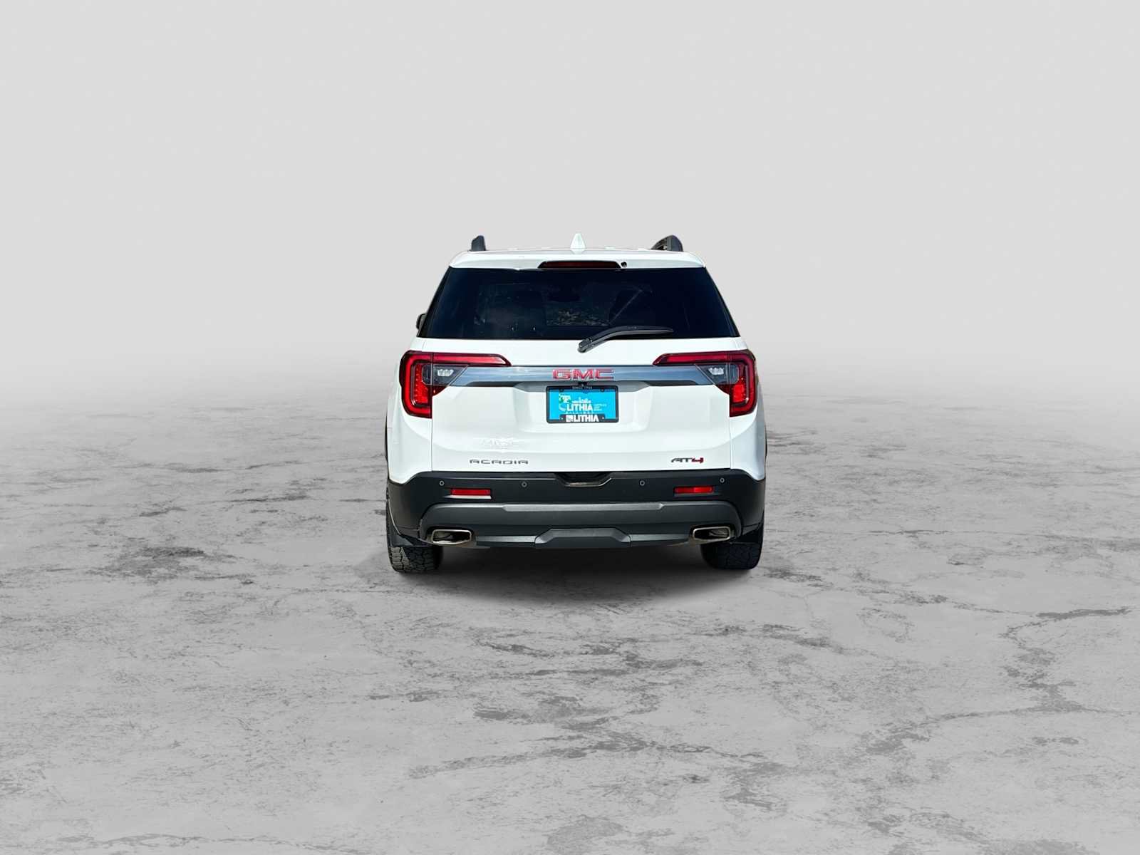 Used 2022 GMC Acadia AT4 w/ GMC Pro Grade Package AWD/4WD image 7